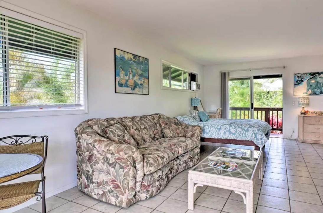 Yonegan Maui Getaways - *
