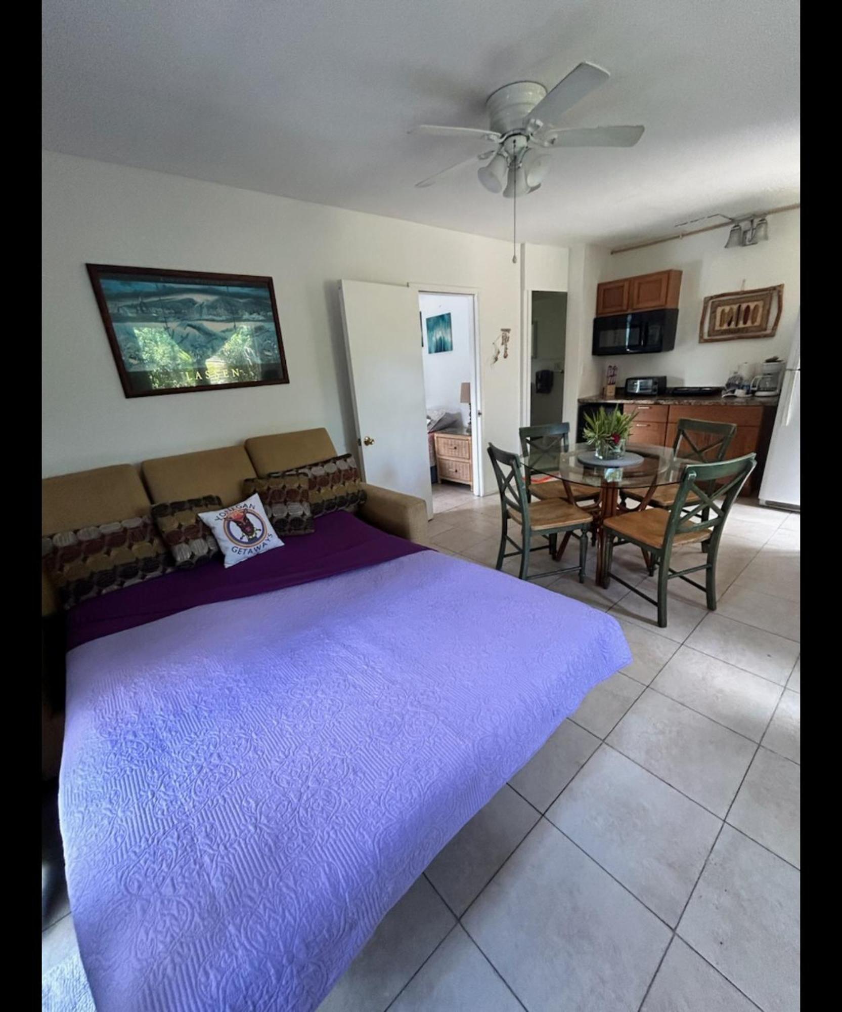 Yonegan Maui Getaways - *